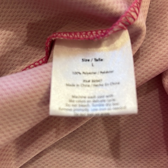 Malibu Barbie baseball shirt, size large - Picture 9 of 9